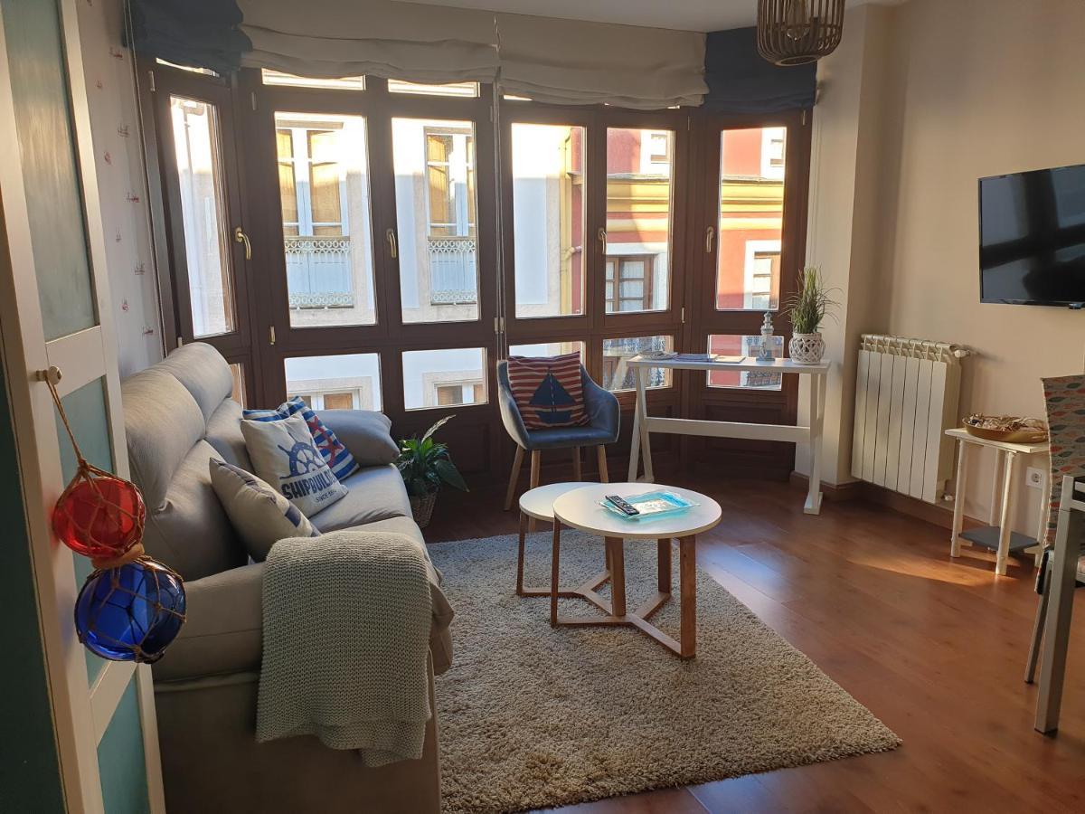 Apartamento Cine Colon 2 Ribadeo Ngoại thất bức ảnh