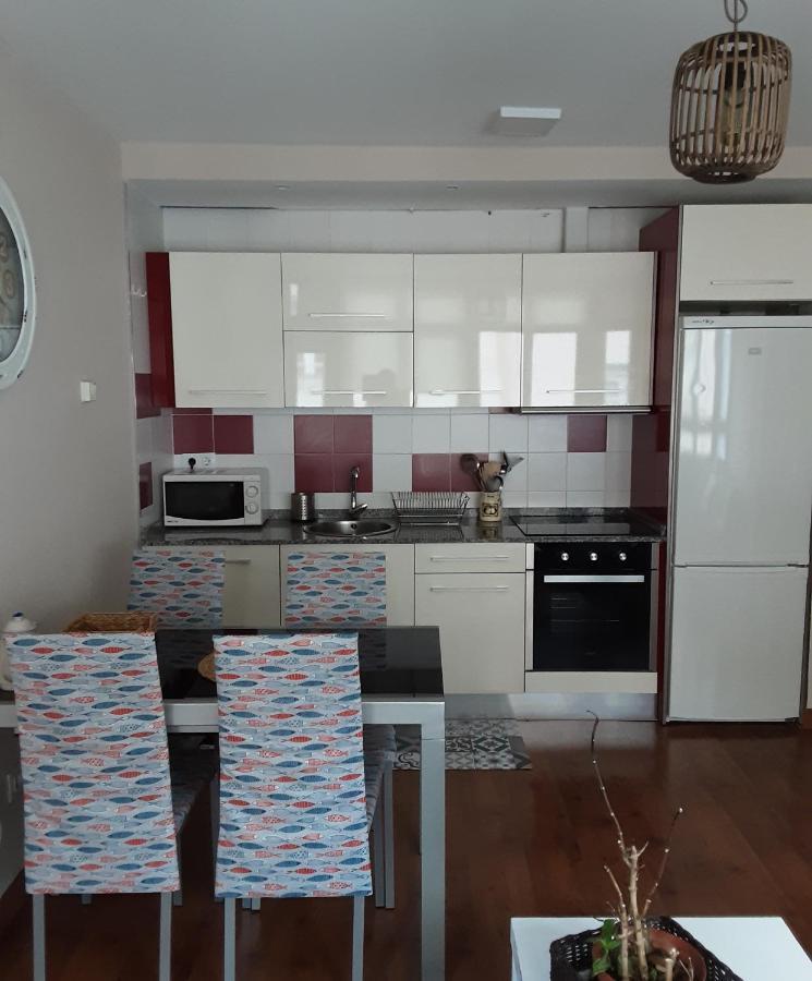 Apartamento Cine Colon 2 Ribadeo Ngoại thất bức ảnh